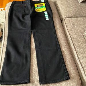 Brand New Men’s 36X32 Black Cowboy Cut Wrangler Jeans